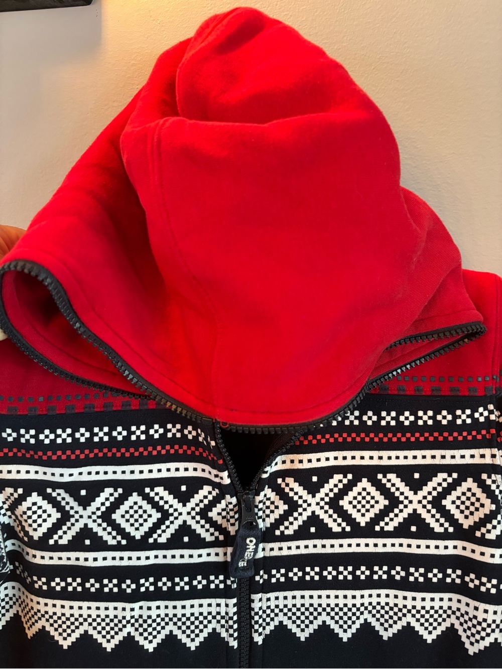 Onepiece Red Hooded Fair Isle Zip up